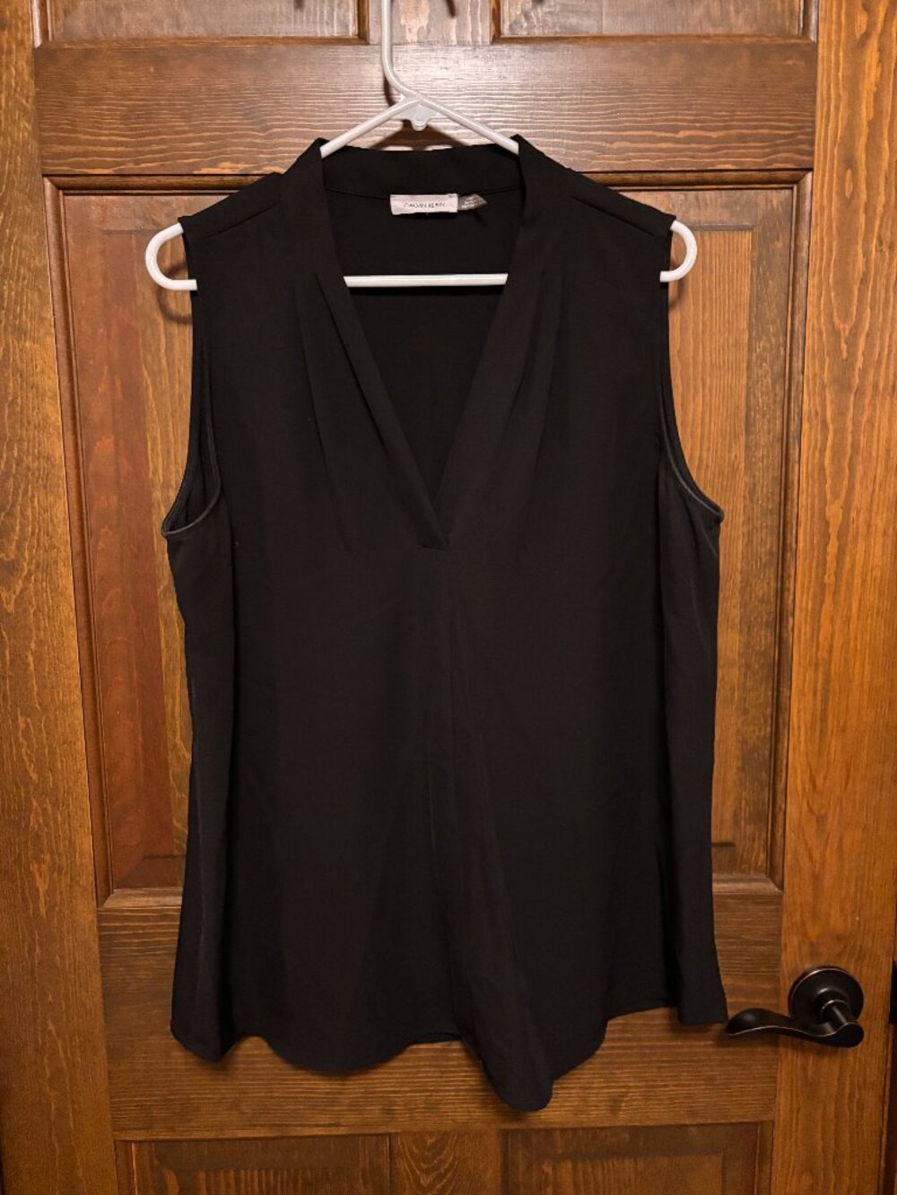 Calvin Klein Women’s Black Sleeveless V-Neck Blouse